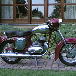 Jawa350_2.jpg